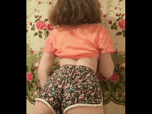 ❤️ Una ghjovana sexy si spoglia i pantaloncini davanti à a camera ️❌ Porno fb à noi % co.porngifmag-com.ru%